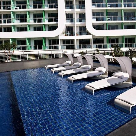 Azure C5 Man-Made Beach Balcony Multiple Units مانيلا المظهر الخارجي الصورة