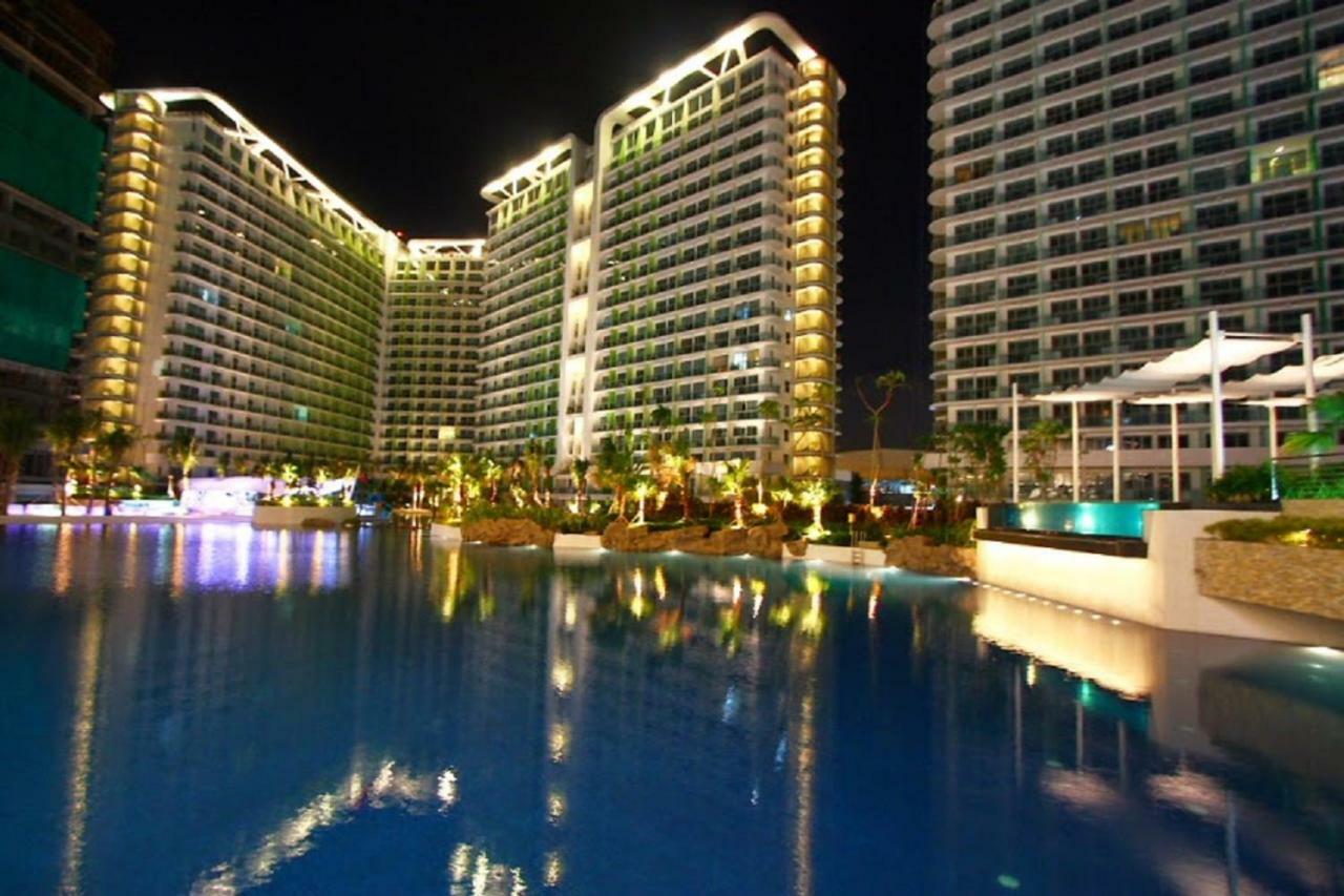 Azure C5 Man-Made Beach Balcony Multiple Units مانيلا المظهر الخارجي الصورة