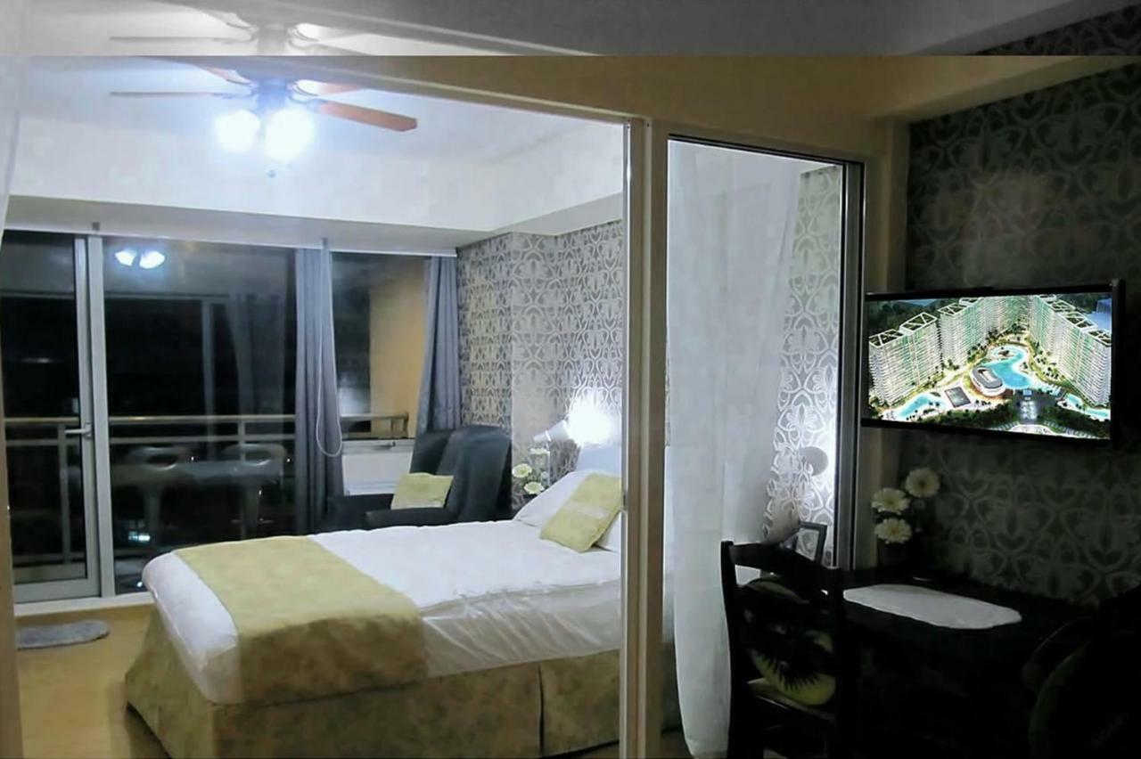 Azure C5 Man-Made Beach Balcony Multiple Units مانيلا المظهر الخارجي الصورة